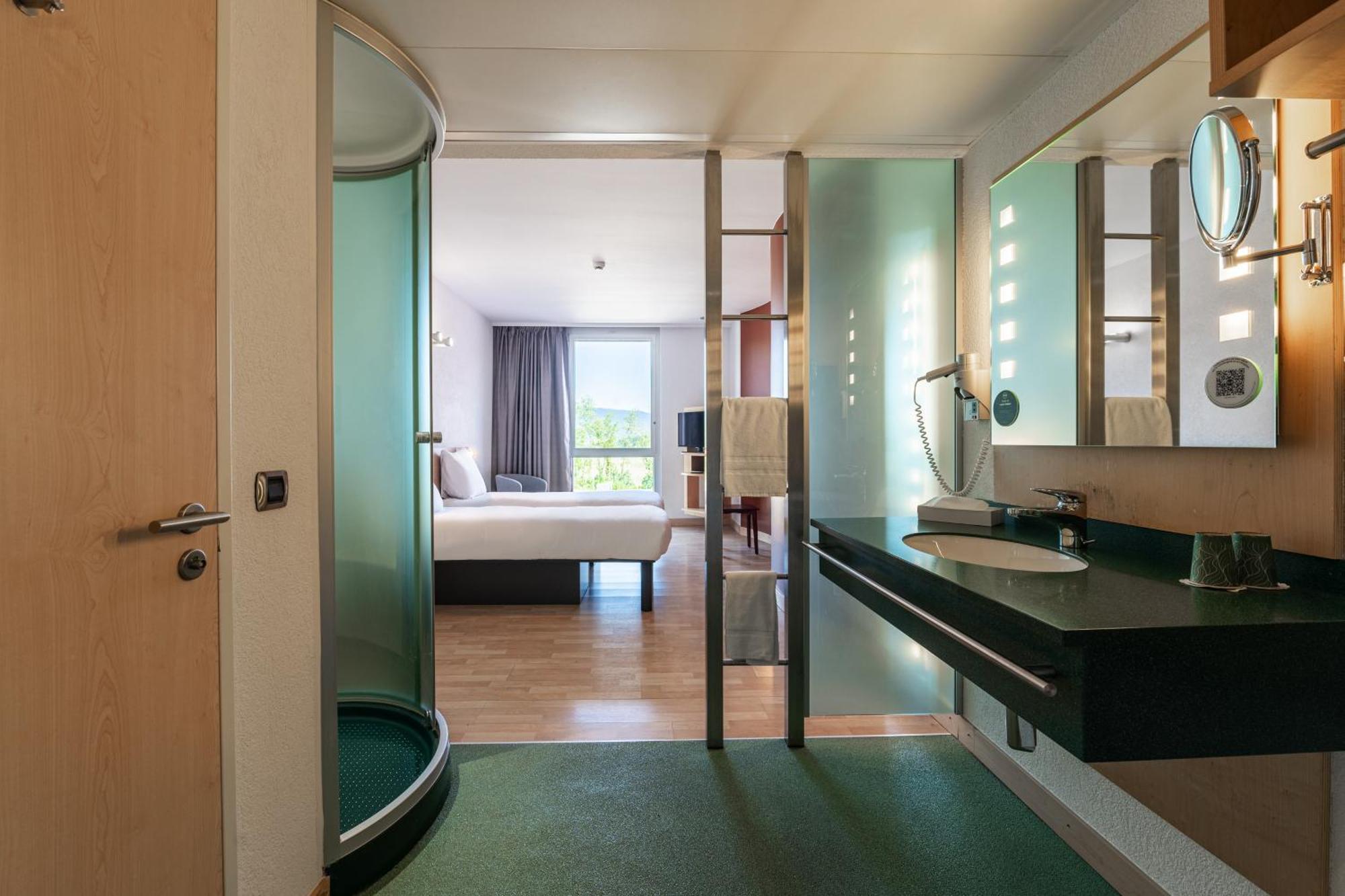 B&B Hotel Lully 3 Lakes Estavayer-le-lac Habitación foto